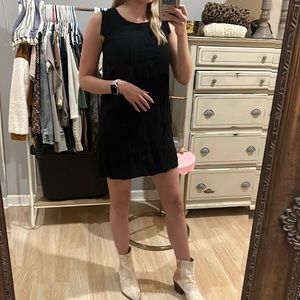 Knox Rose tunic dress with beautiful embroidery full silk lining small